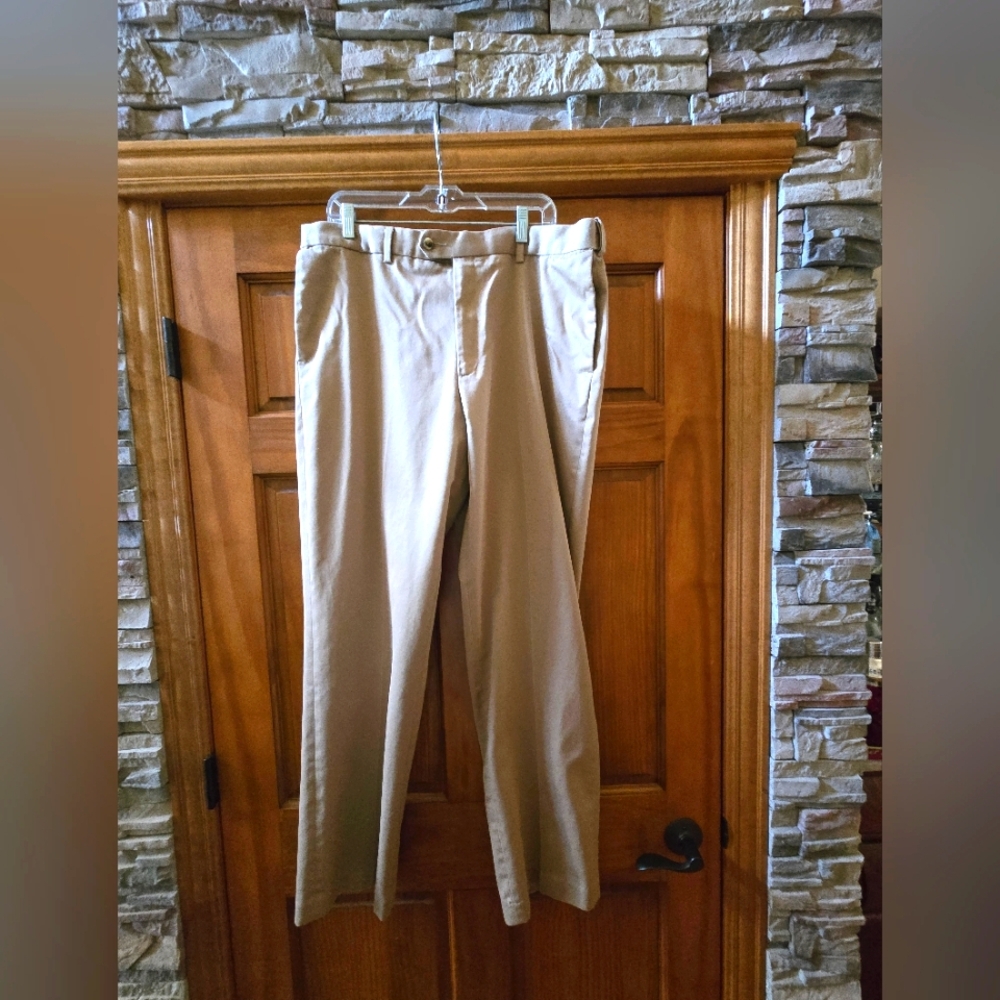 Perry Ellis Portfilio Men's  Khakis Hidden Elastic Waist Size 38x34